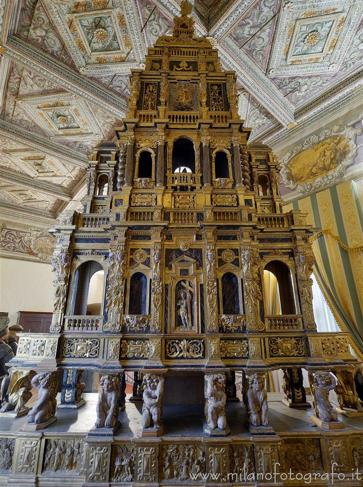 Masserano (Biella, Italy) - Back side of the Retable of Tiberino in the Palace of the Princes